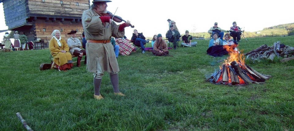 165208_10200420426267097_664907420_n