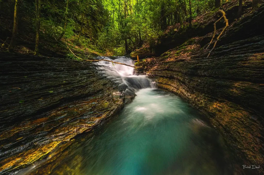 The Devil's Bathtub